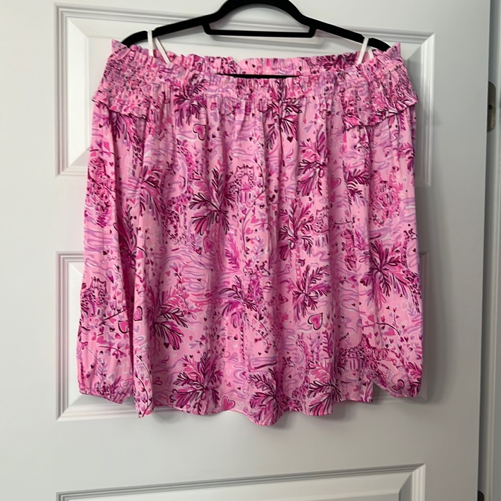 Lilly Pulitzer off the shoulder top with 3/4 sleeves size Medium